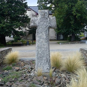 vieille croix de plerin
