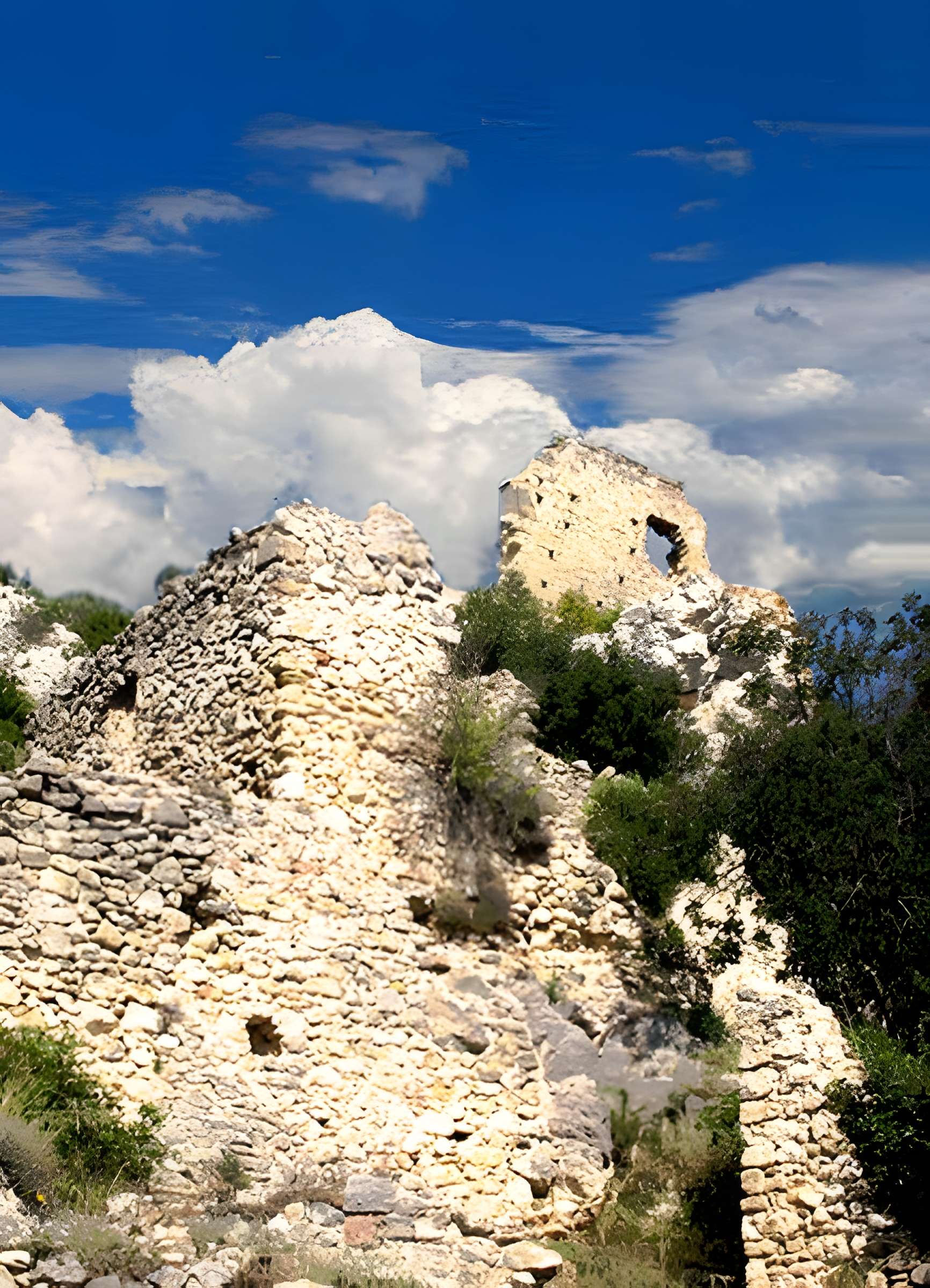 Vieux château de Mérindol 
