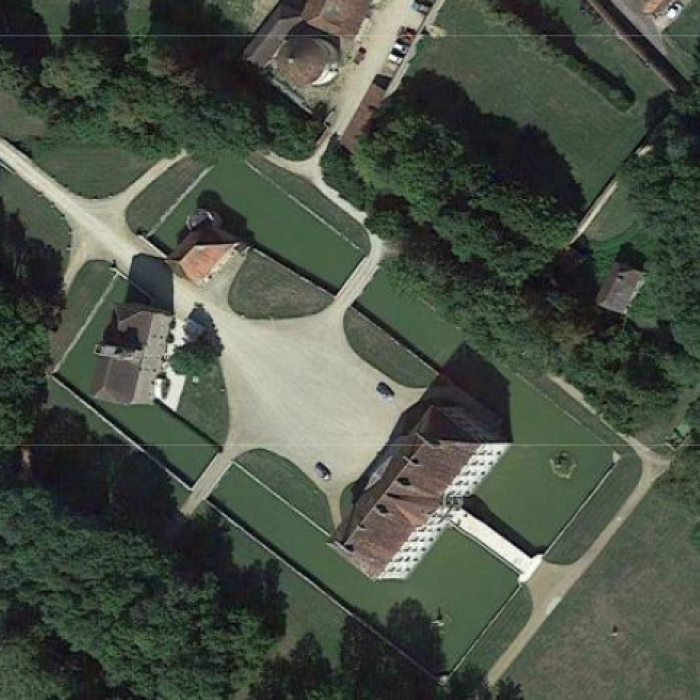 Photo de Vieux château de Thenissey