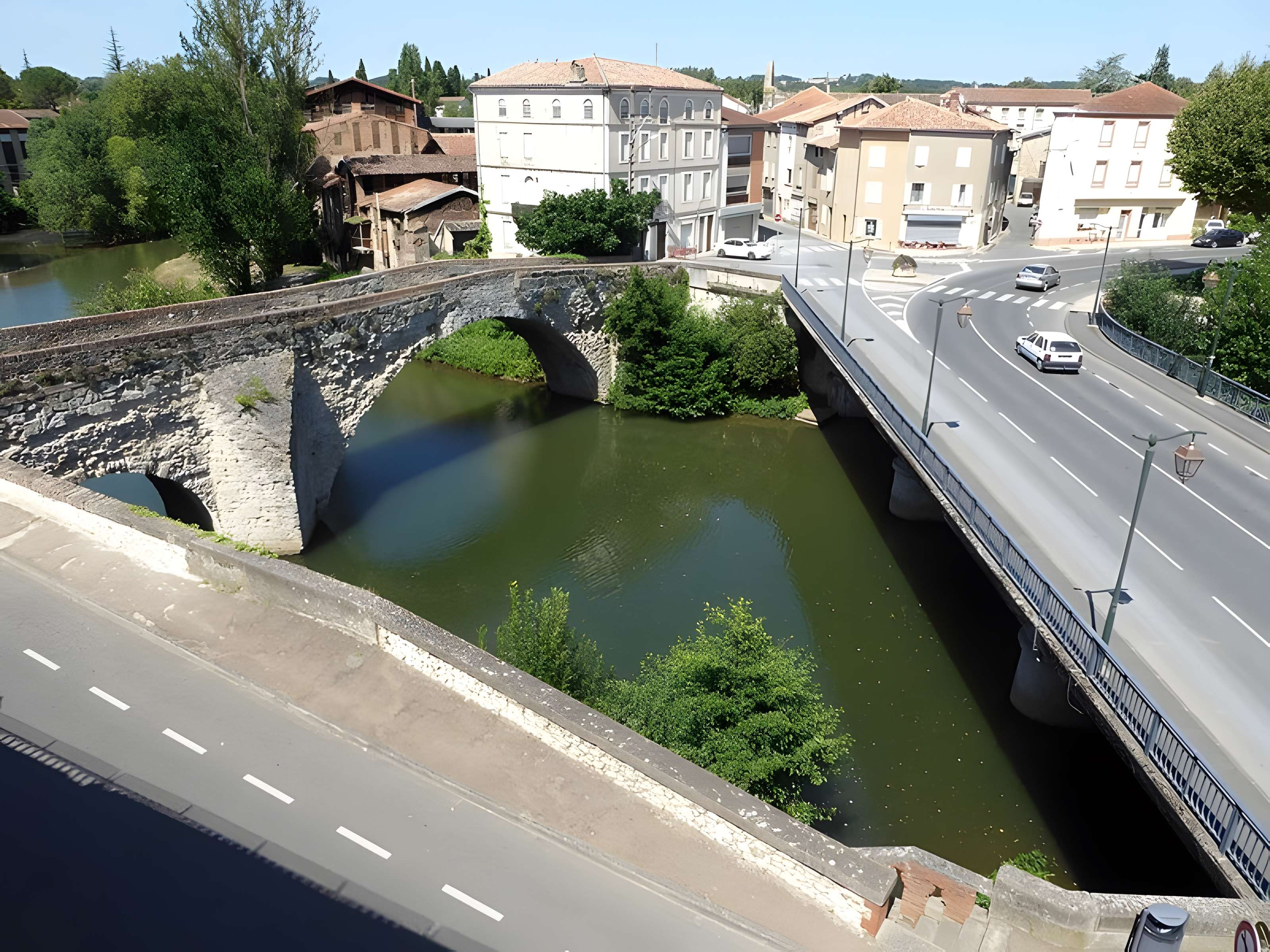 Vieux pont sur le Dadou de Graulhet 