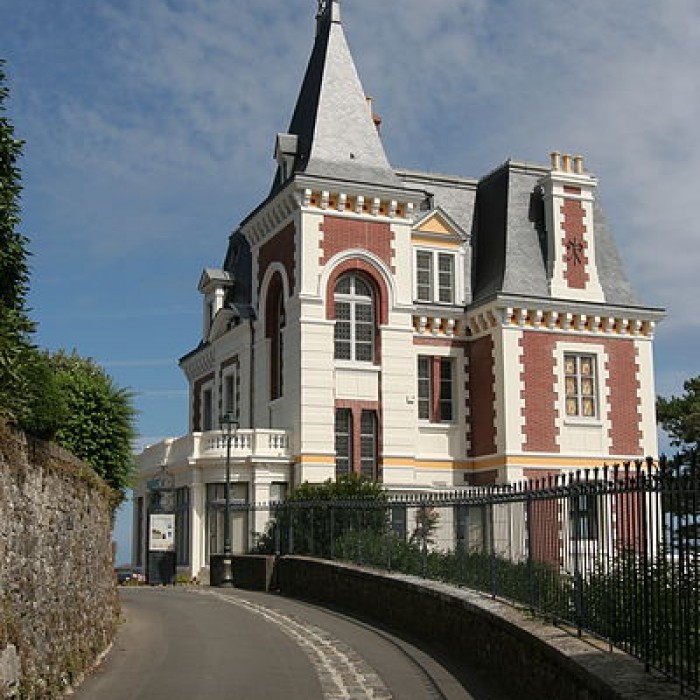 Photo de Villa Les Roches Brunes à Dinard