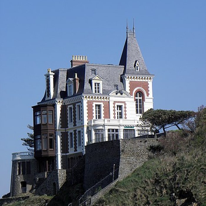 Photo de Villa Les Roches Brunes à Dinard