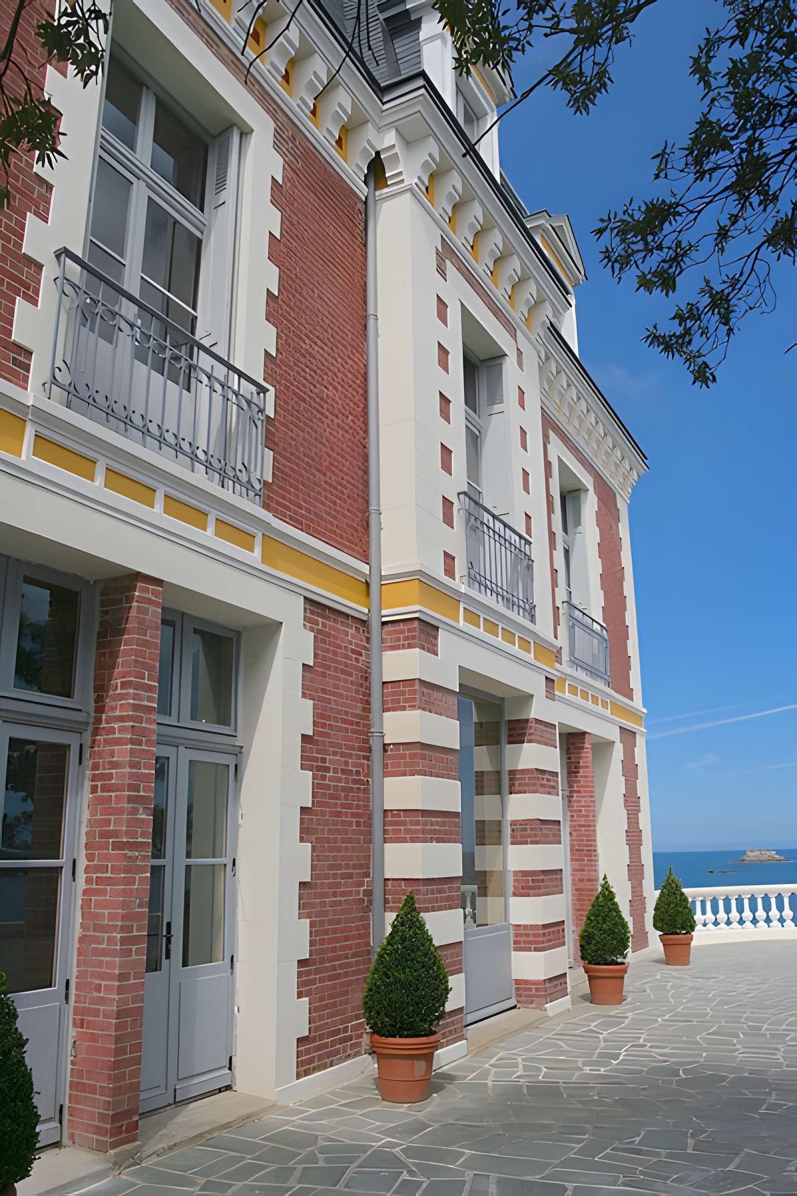 Villa Les Roches Brunes à Dinard