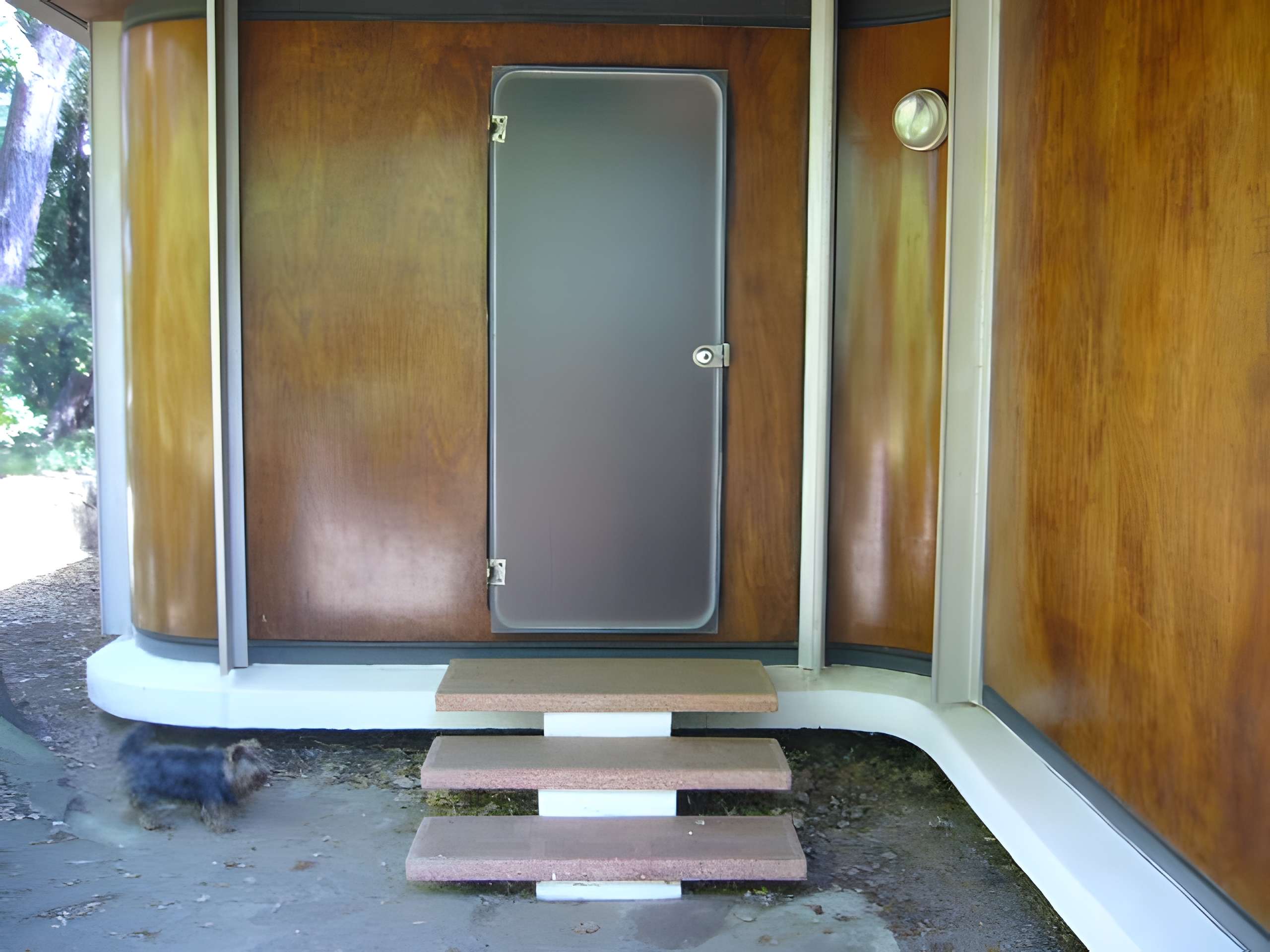 Villa Seynave à Grimaud la porte d'entrée