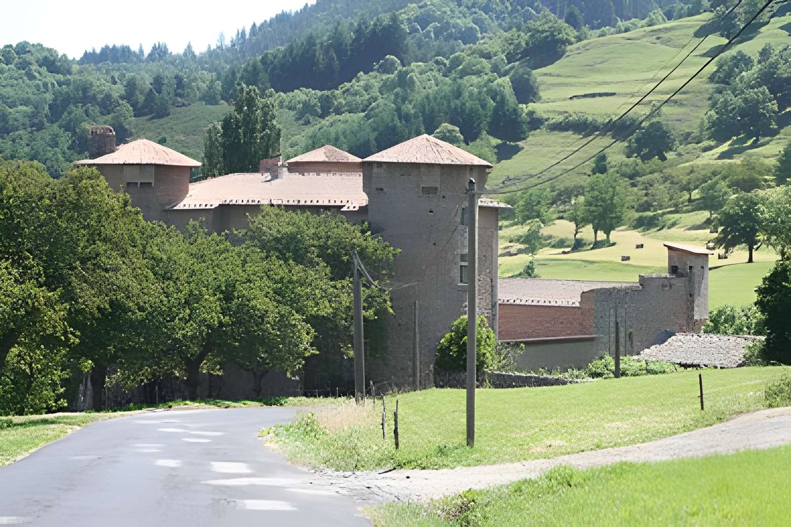 Château de la Motte à Épervans 