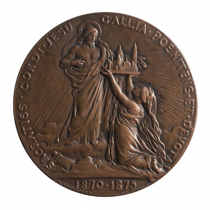 Photo de Basilique du Sacré-Coeur, ses annexes et le square Louise-Michel