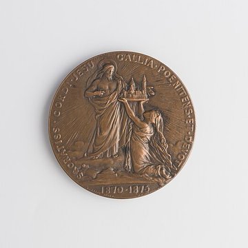 Basilique du Sacré-Coeur, ses annexes et le square Louise-Michel