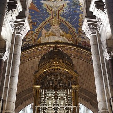 Basilique du Sacré-Coeur, ses annexes et le square Louise-Michel