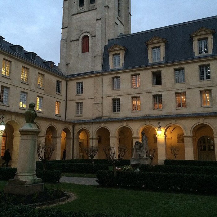 Photo de Ancienne abbaye Sainte-Geneviève, actuel lycée Henri IV