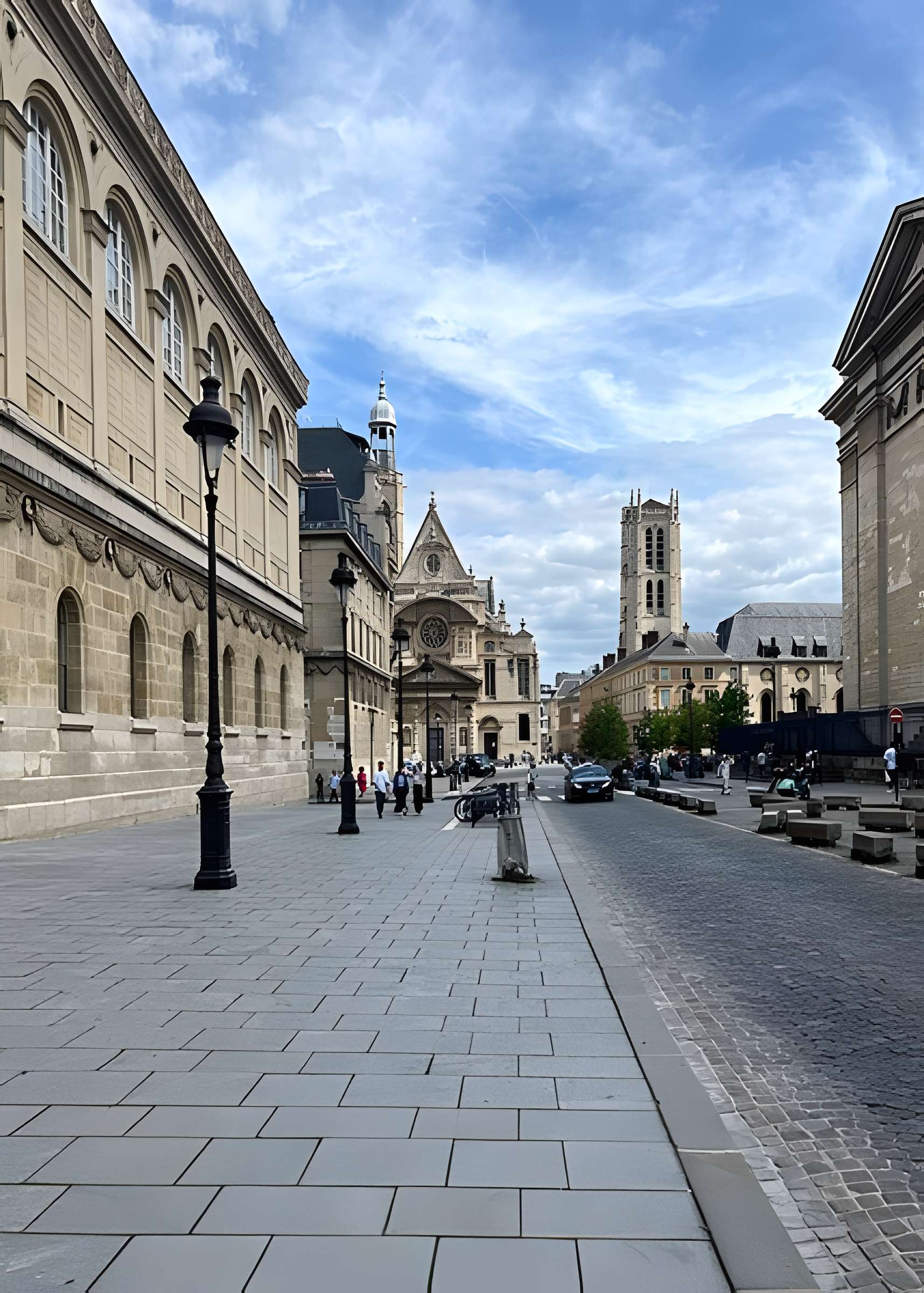 Ancienne abbaye Sainte-Geneviève, actuel lycée Henri IV