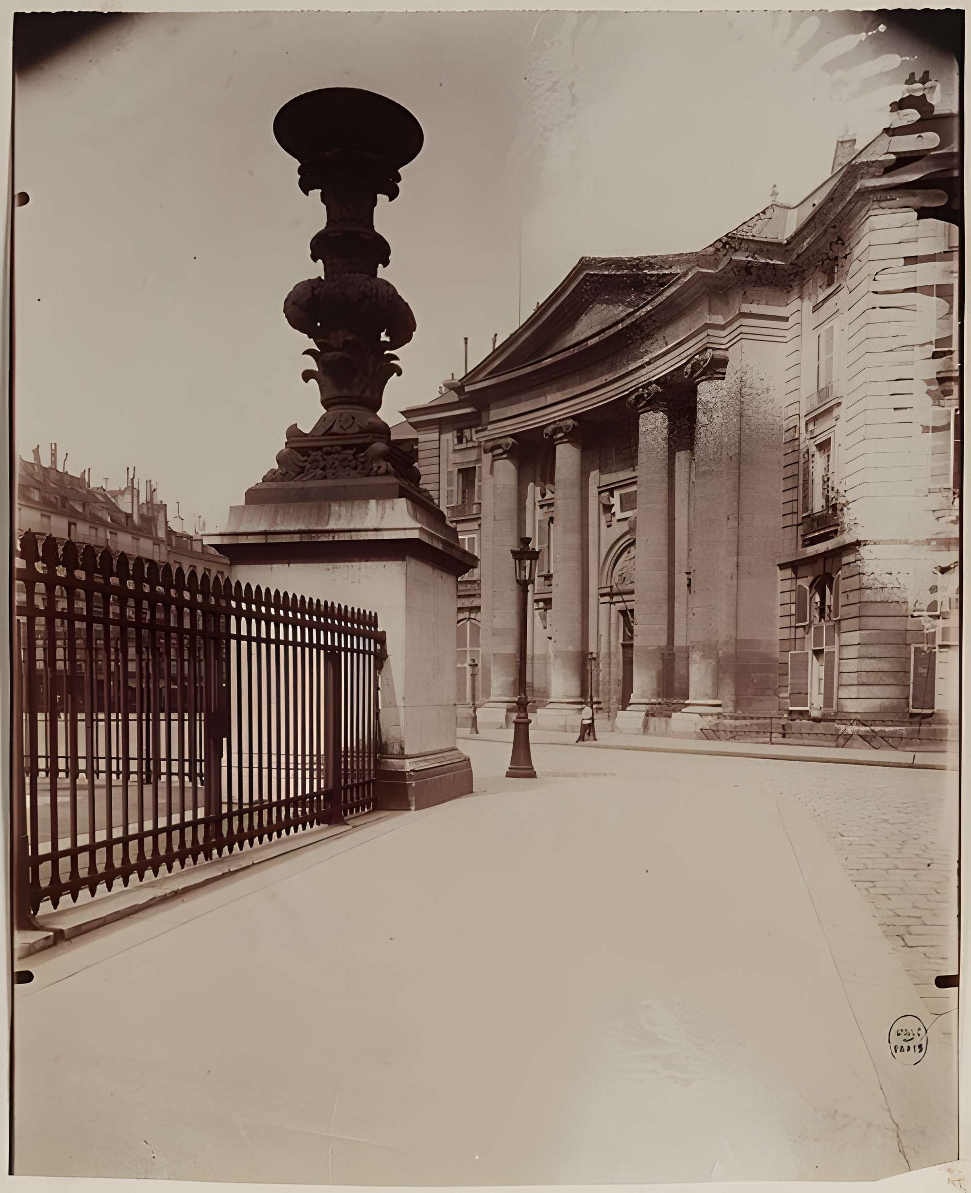 Ancienne abbaye Sainte-Geneviève, actuel lycée Henri IV