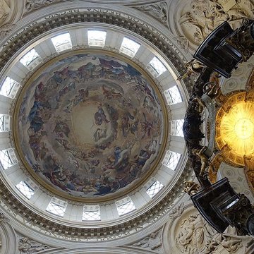 Ancienne abbaye du Val-de-Grâce, puis hôpital militaire