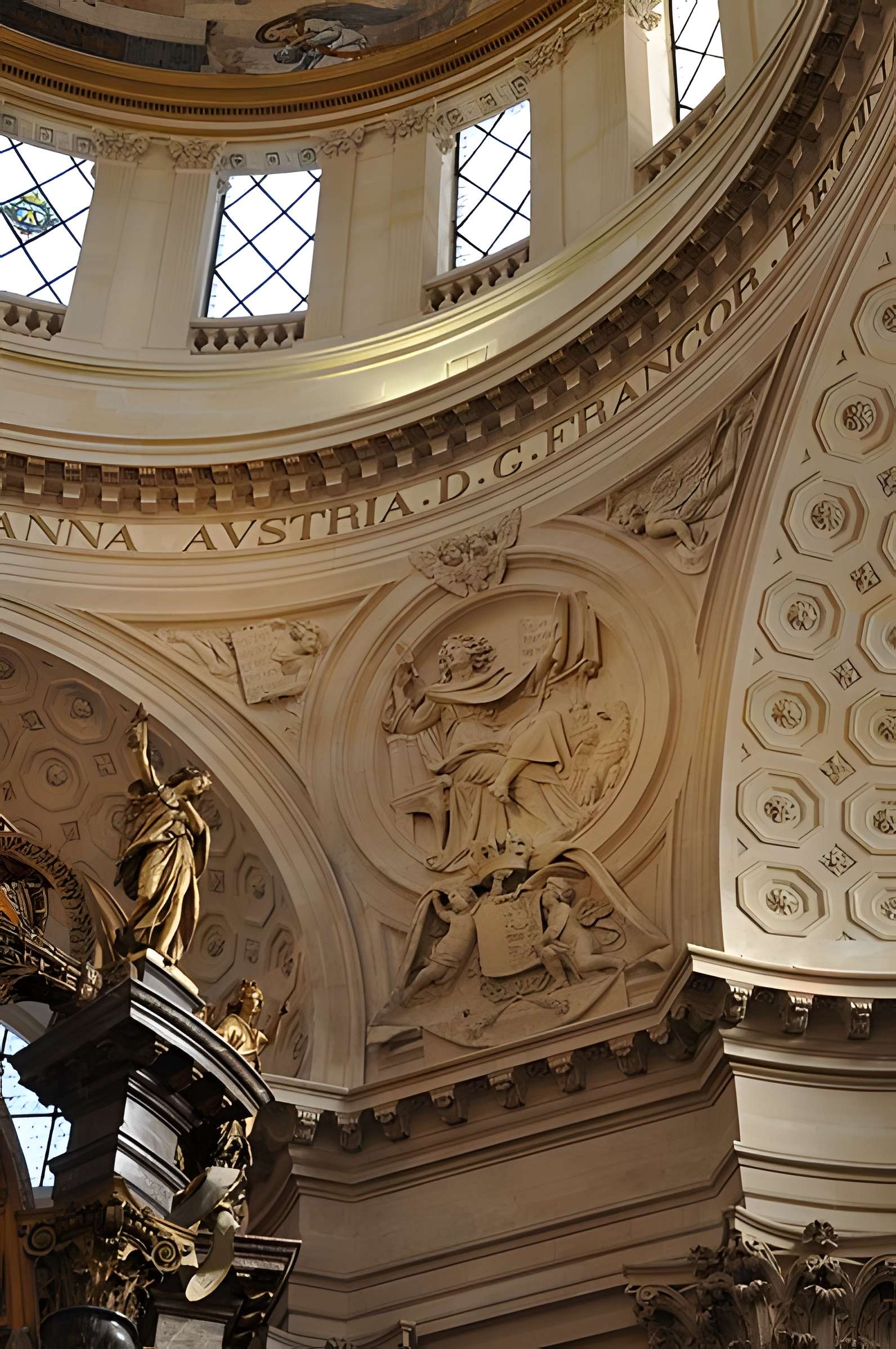 Ancienne abbaye du Val-de-Grâce, puis hôpital militaire