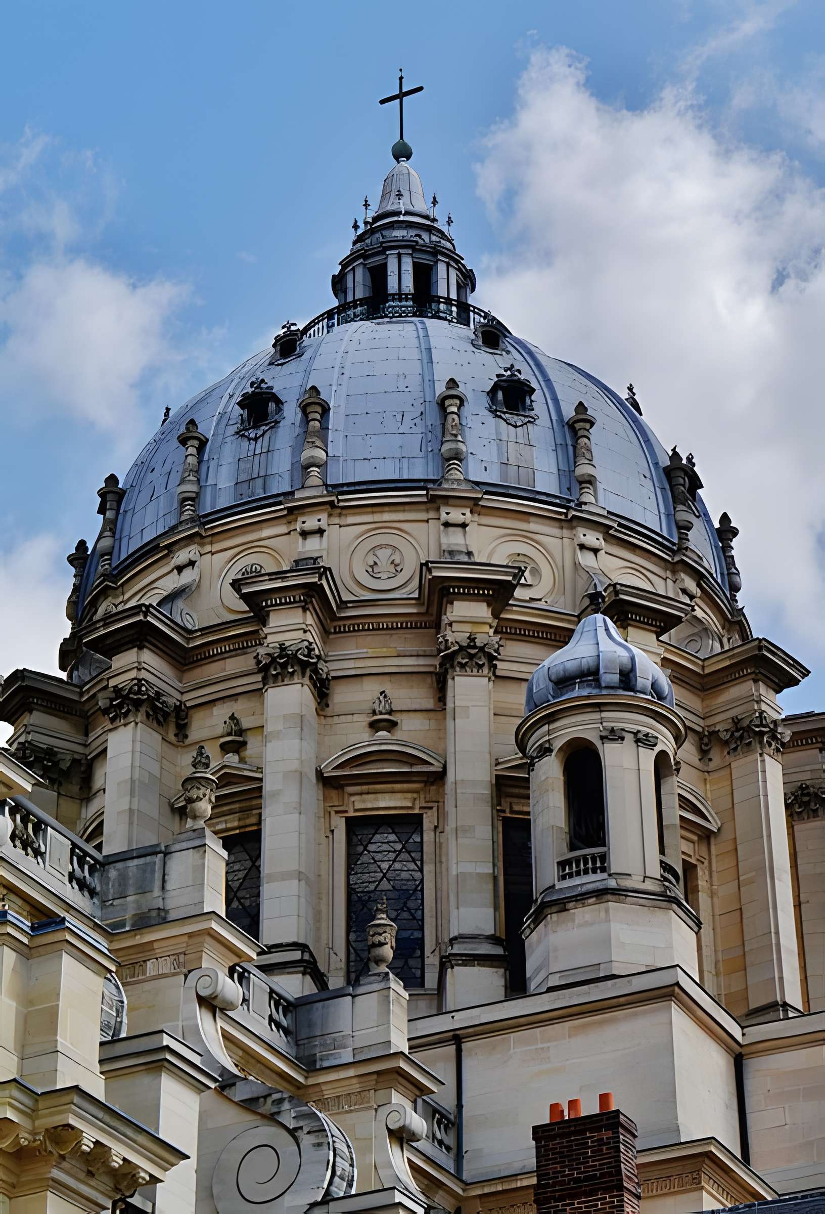 Ancienne abbaye du Val-de-Grâce, puis hôpital militaire