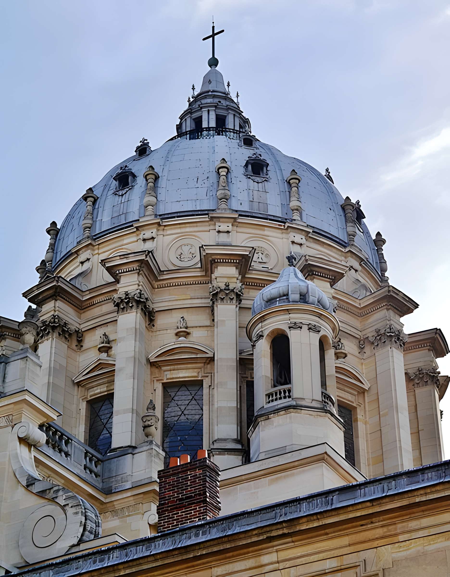 Ancienne abbaye du Val-de-Grâce, puis hôpital militaire