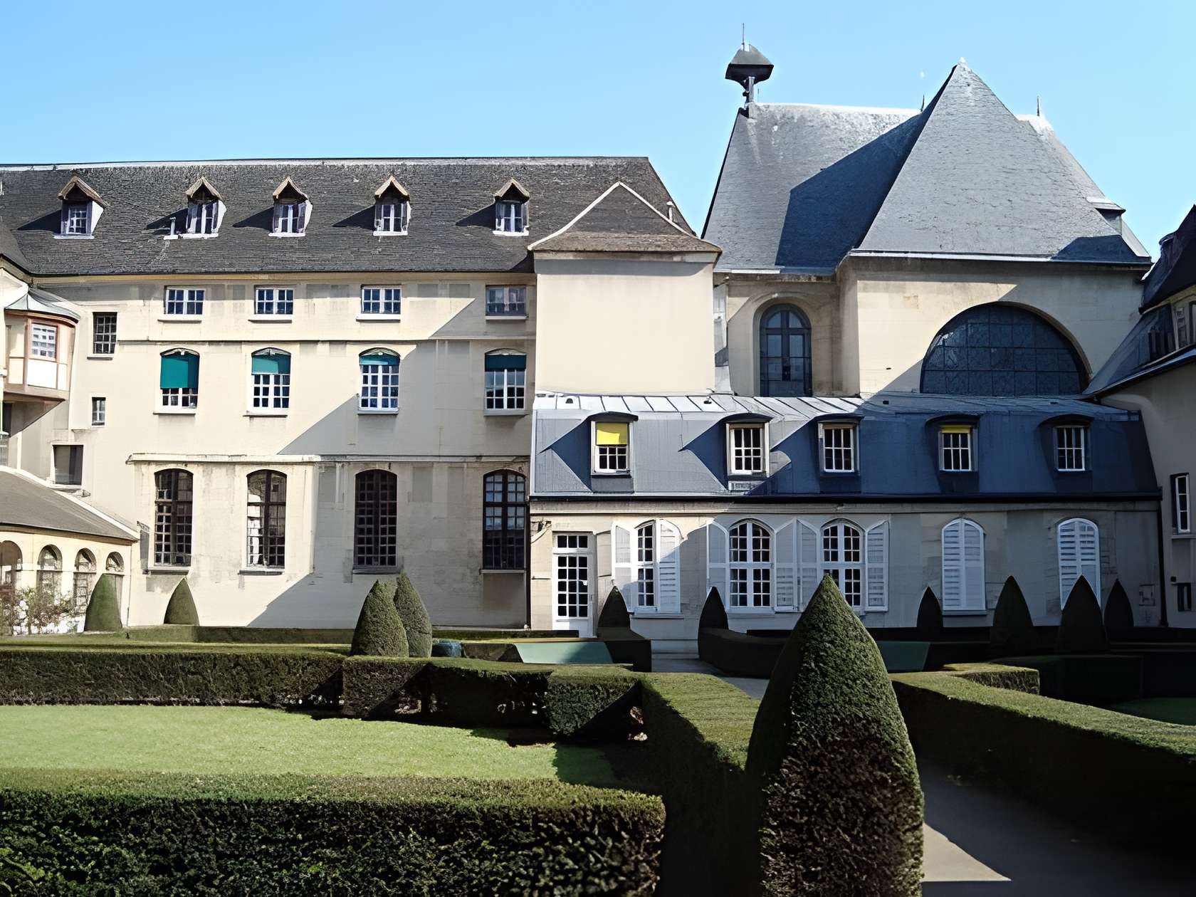 Abbaye de Port-Royal à Paris Le cloître