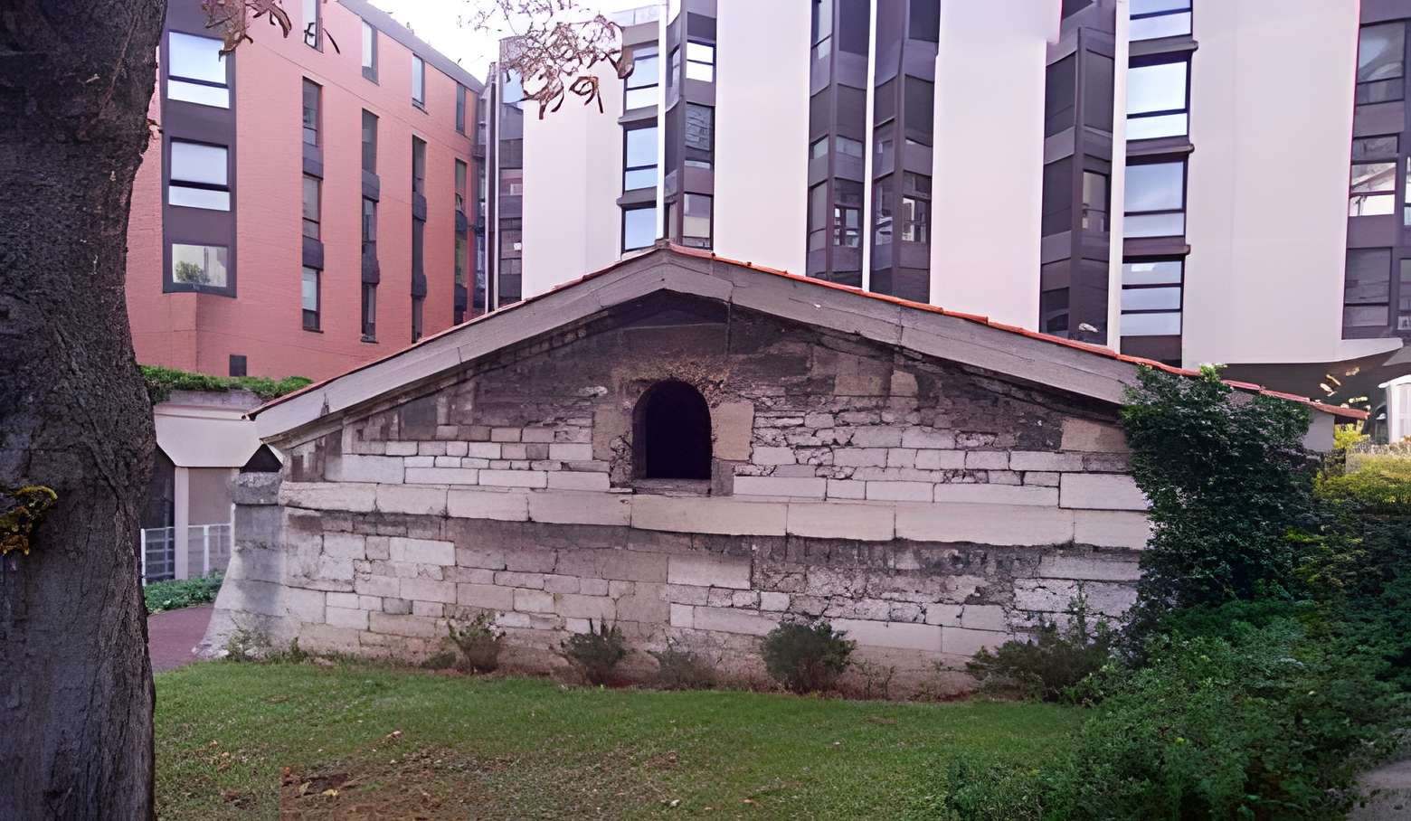 Réservoir de l'hôpital Saint-Louis - Paris 10ème 