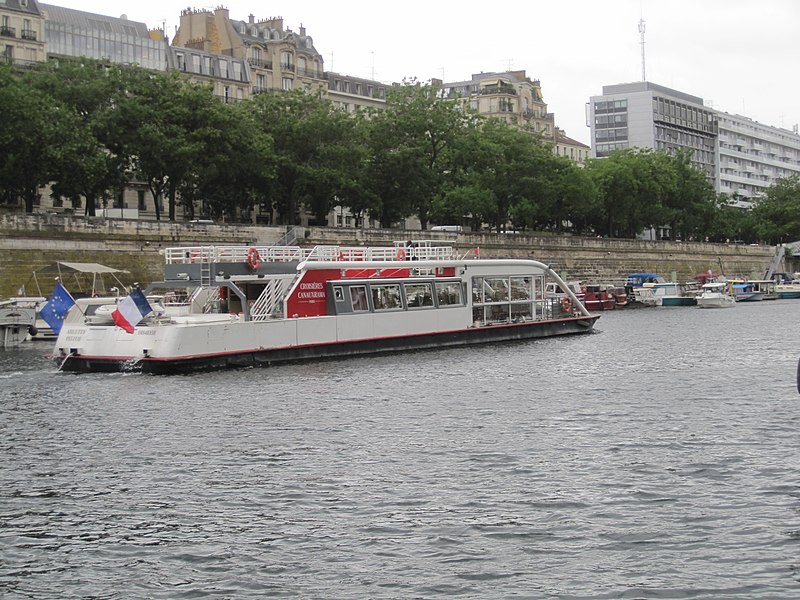 Canal Saint-Martin à Paris 11ème