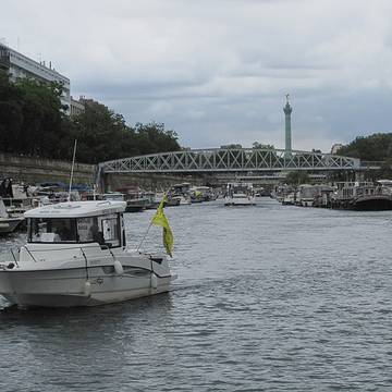 Canal Saint-Martin à Paris 11ème