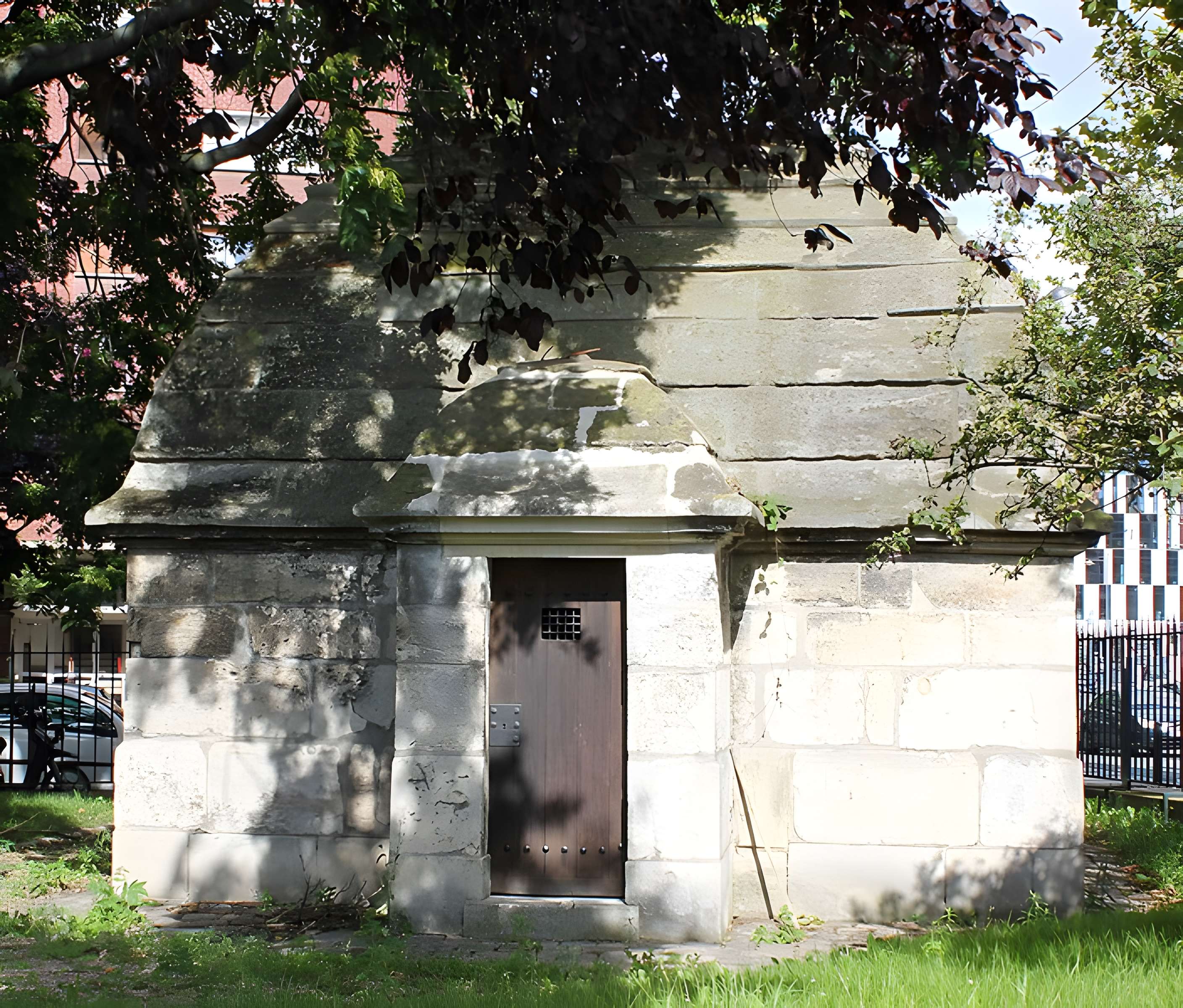 Eaux de Belleville : Regard Lecouteux