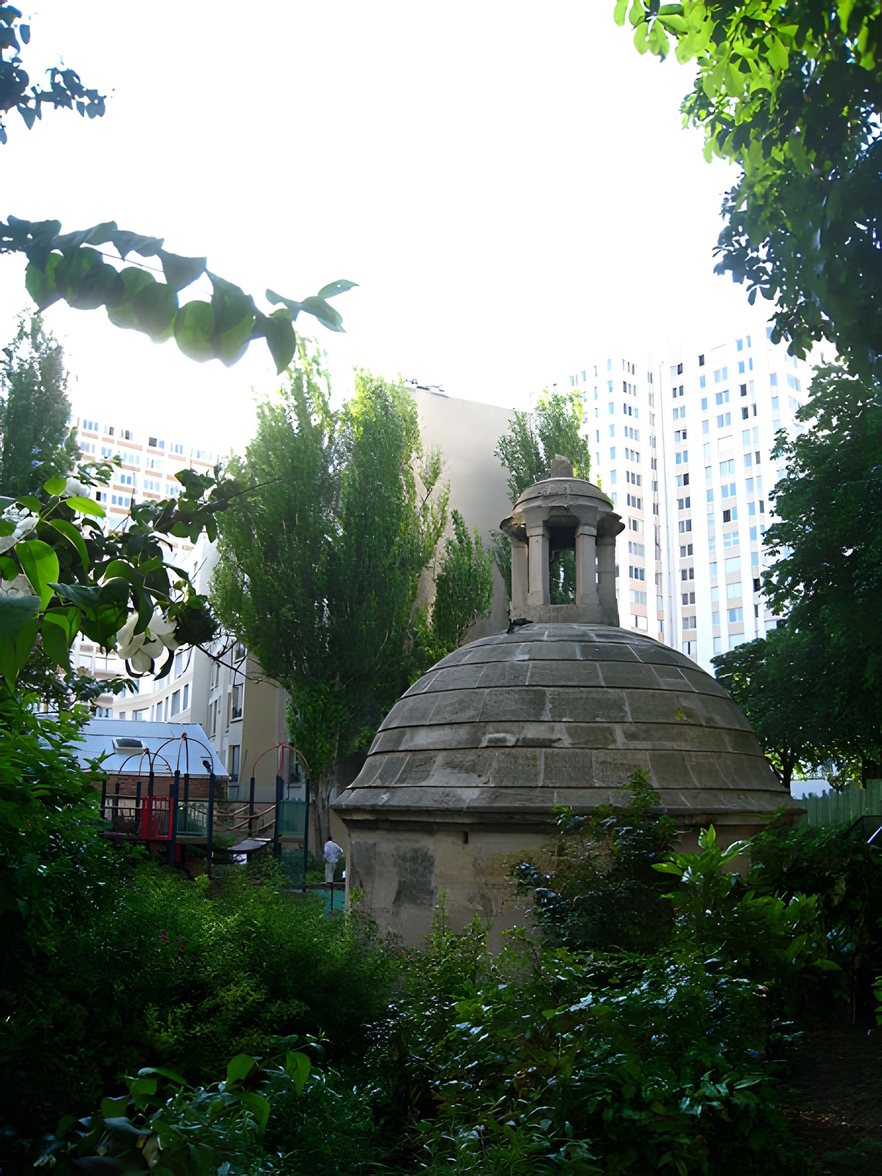 Eaux de Belleville : Regard Lecouteux