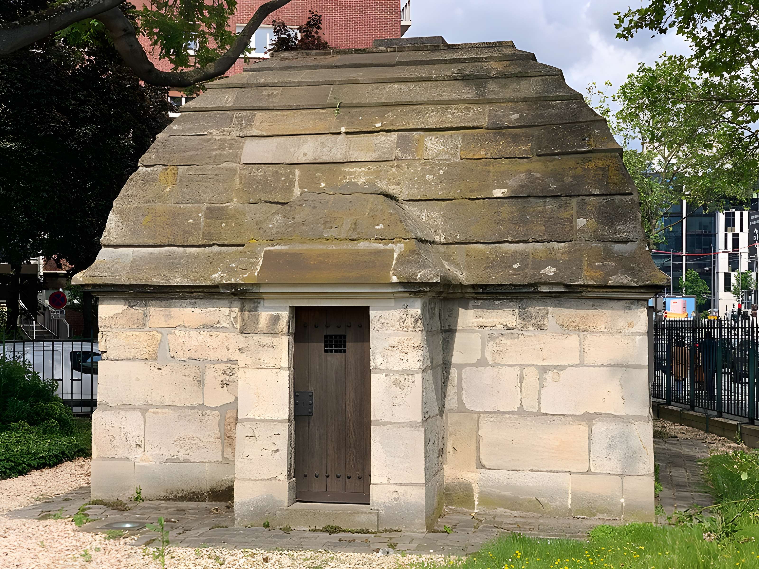 Eaux de Belleville : Regard Lecouteux