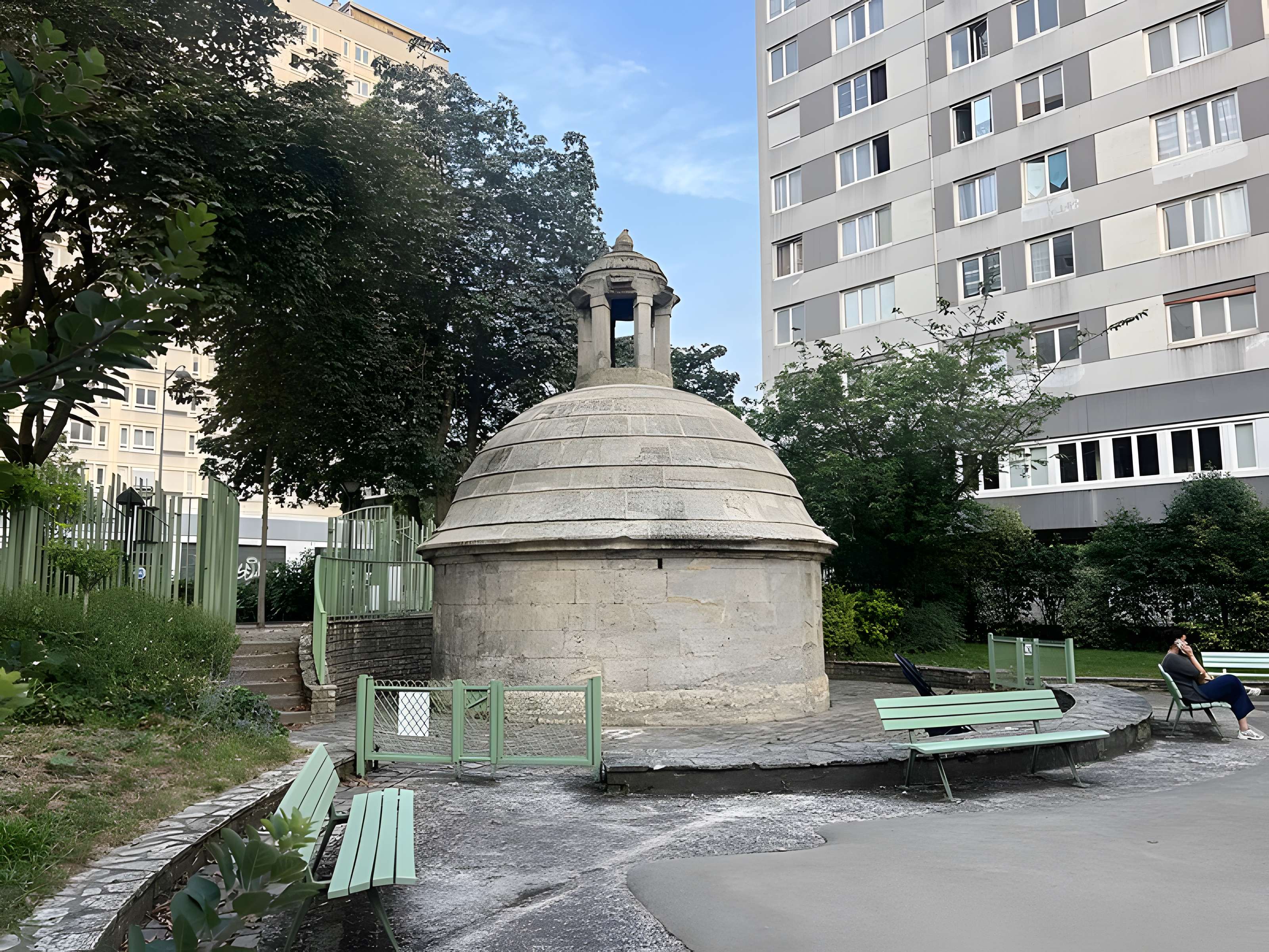 Eaux de Belleville : Regard Lecouteux