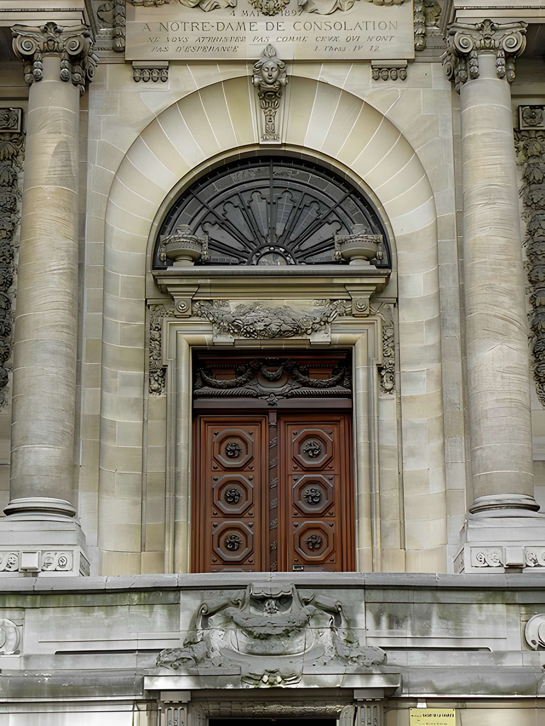 Chapelle Notre-Dame-de-Consolation à Paris