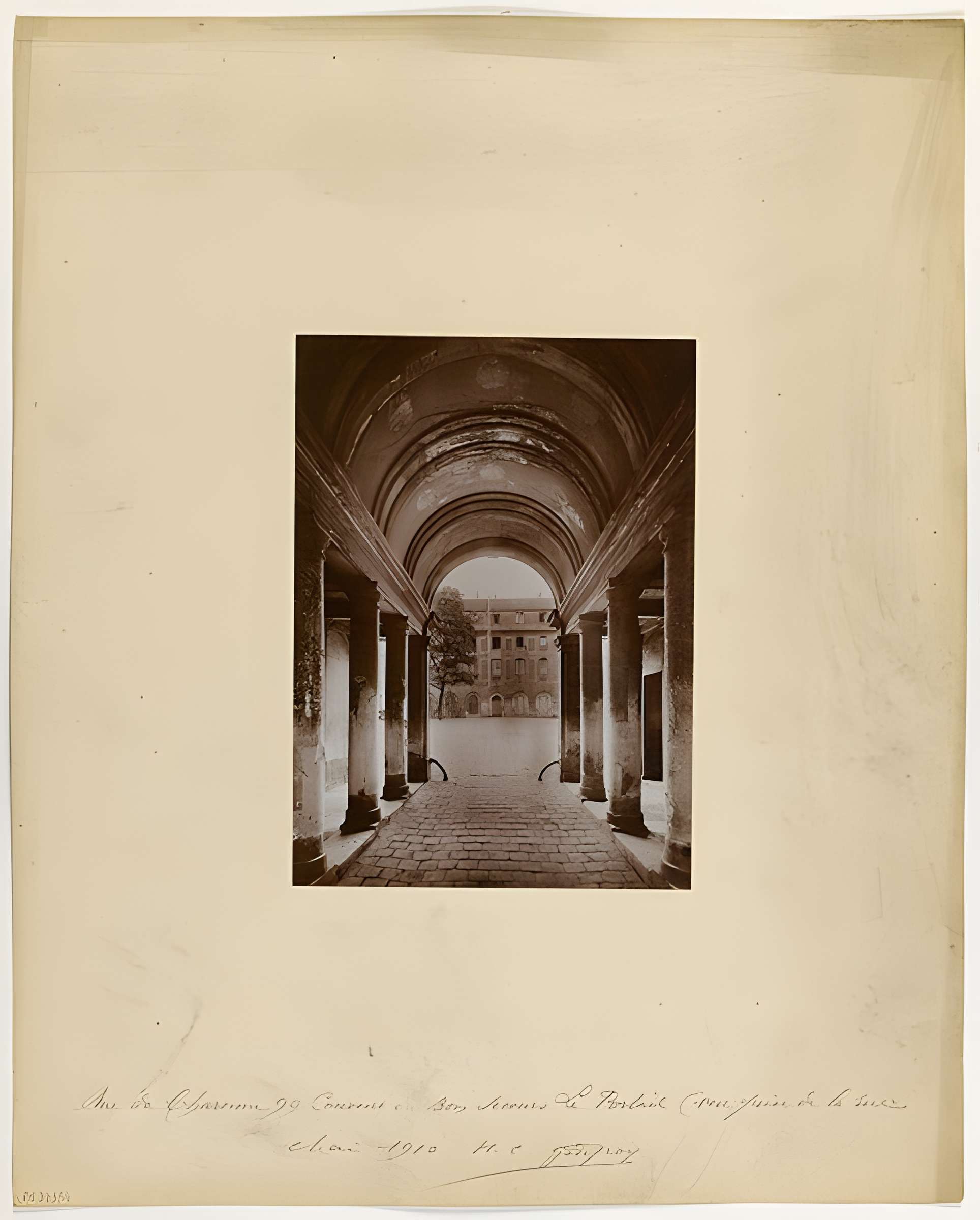 Couvent des Bénédictines du Bon-Secours à Paris