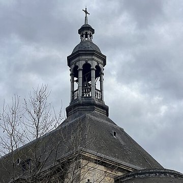 Église Sainte-Élisabeth-de-Hongrie à Paris