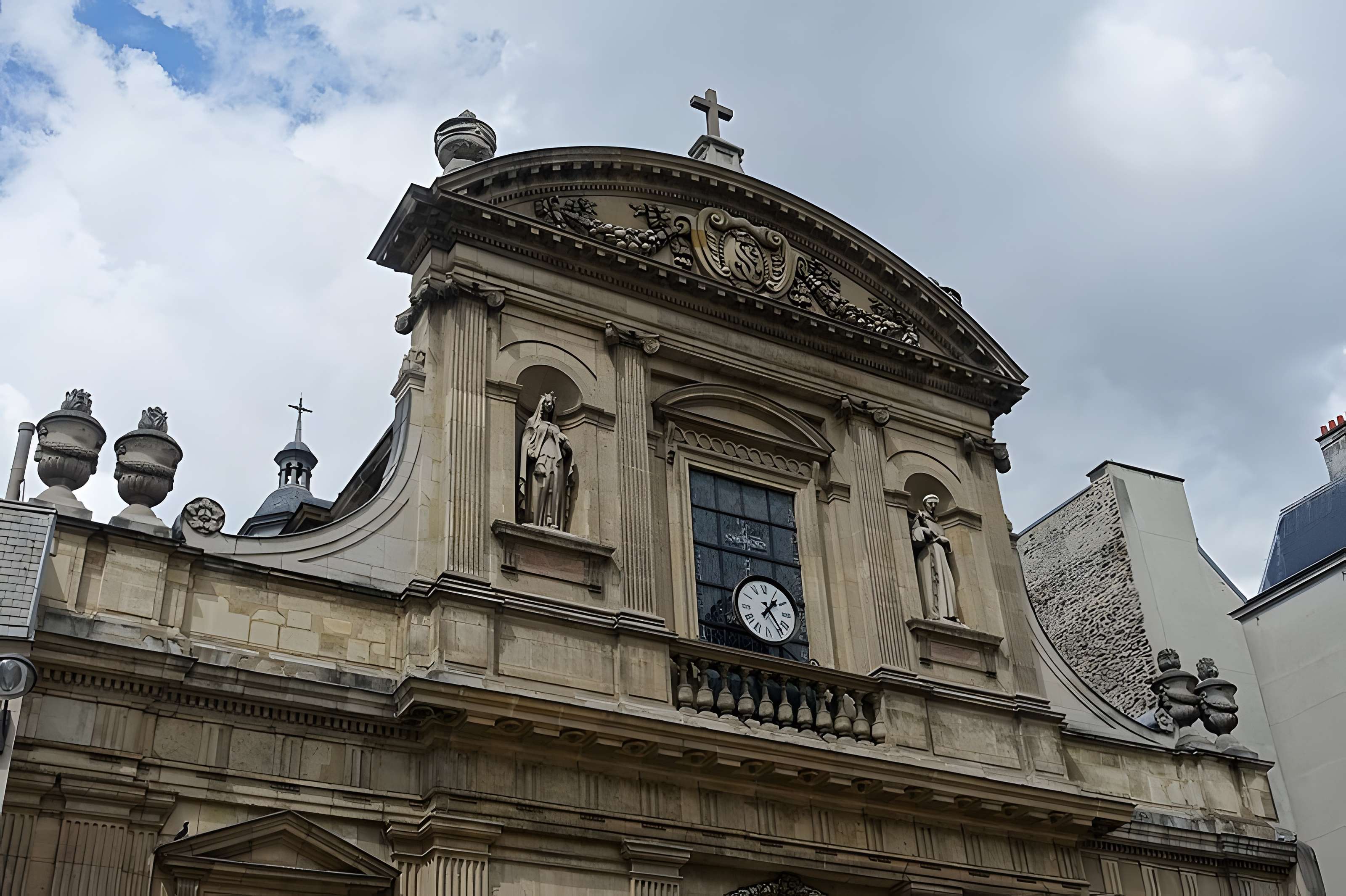 Église Sainte-Élisabeth-de-Hongrie à Paris