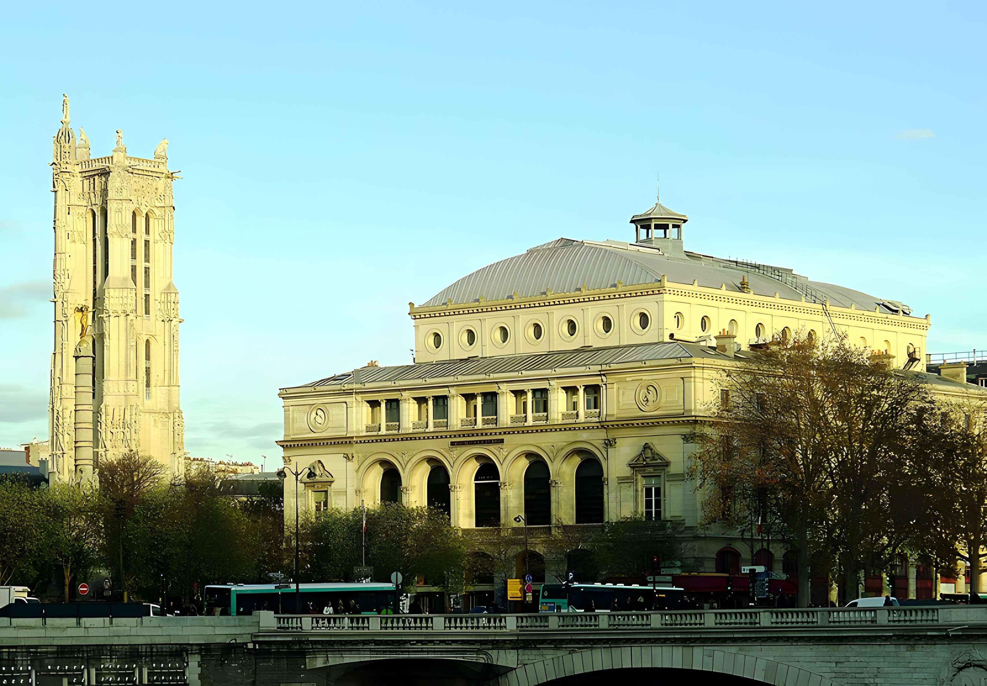 Tour Saint-Jacques de Paris