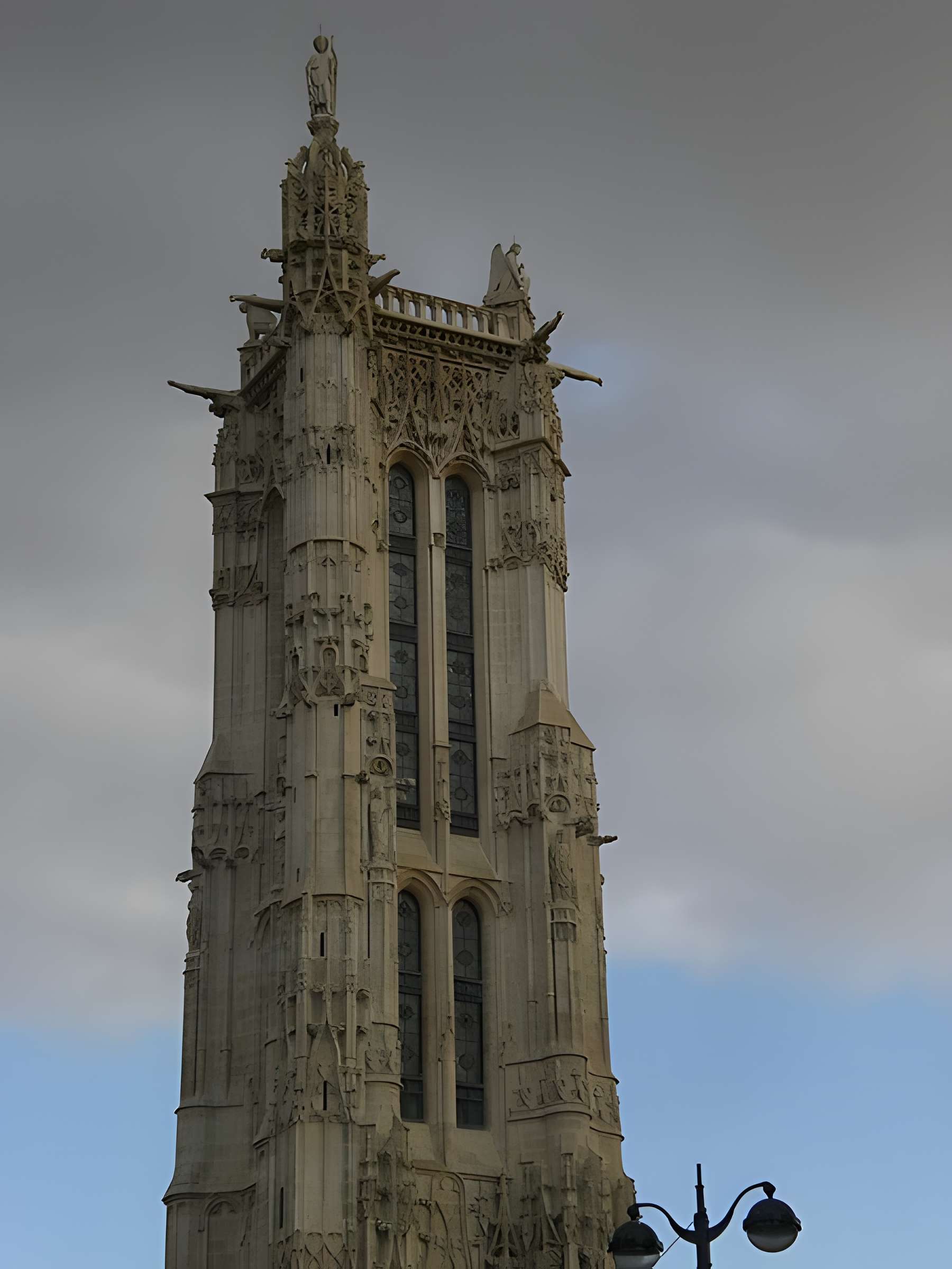 Tour Saint-Jacques de Paris