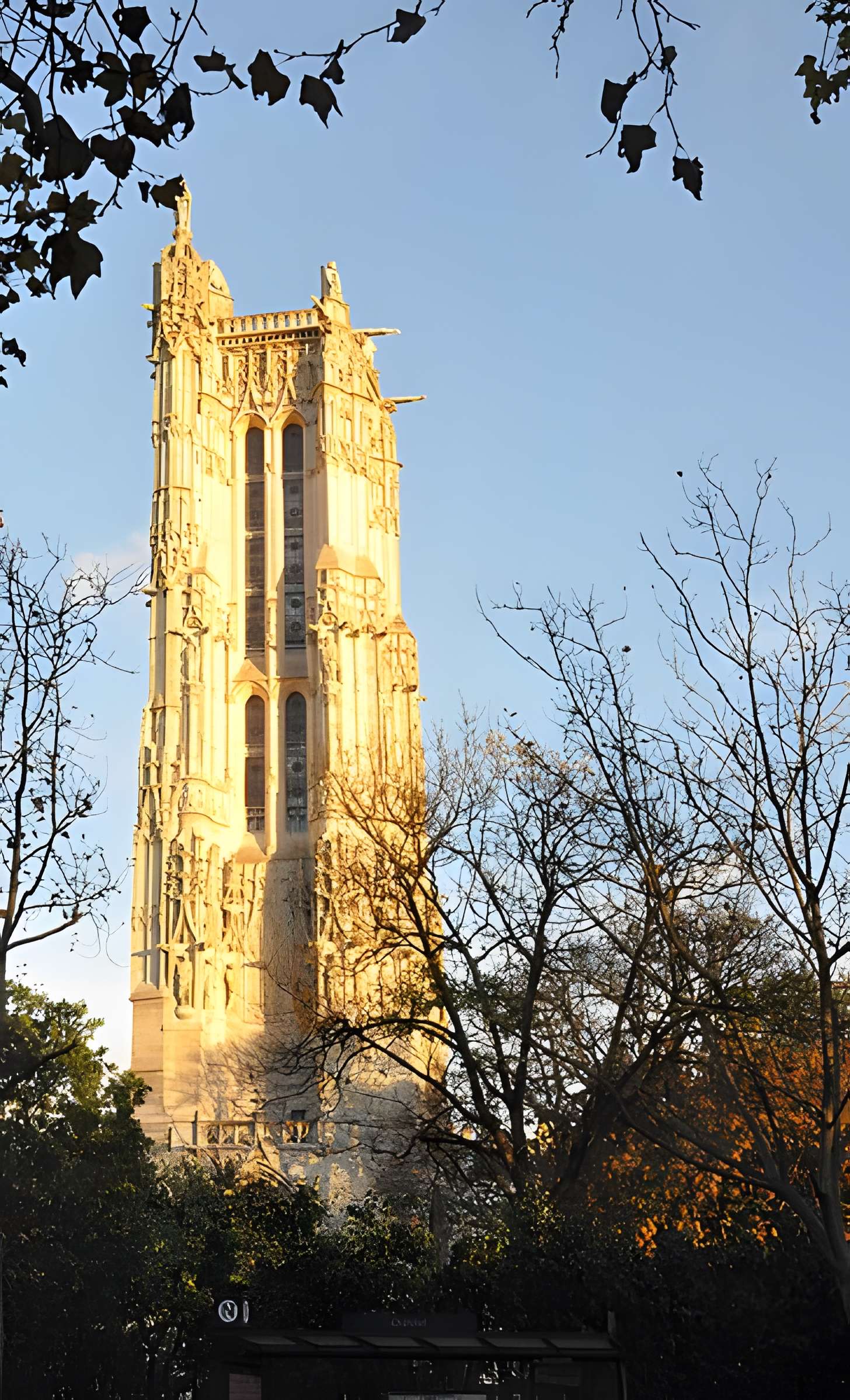 Tour Saint-Jacques de Paris