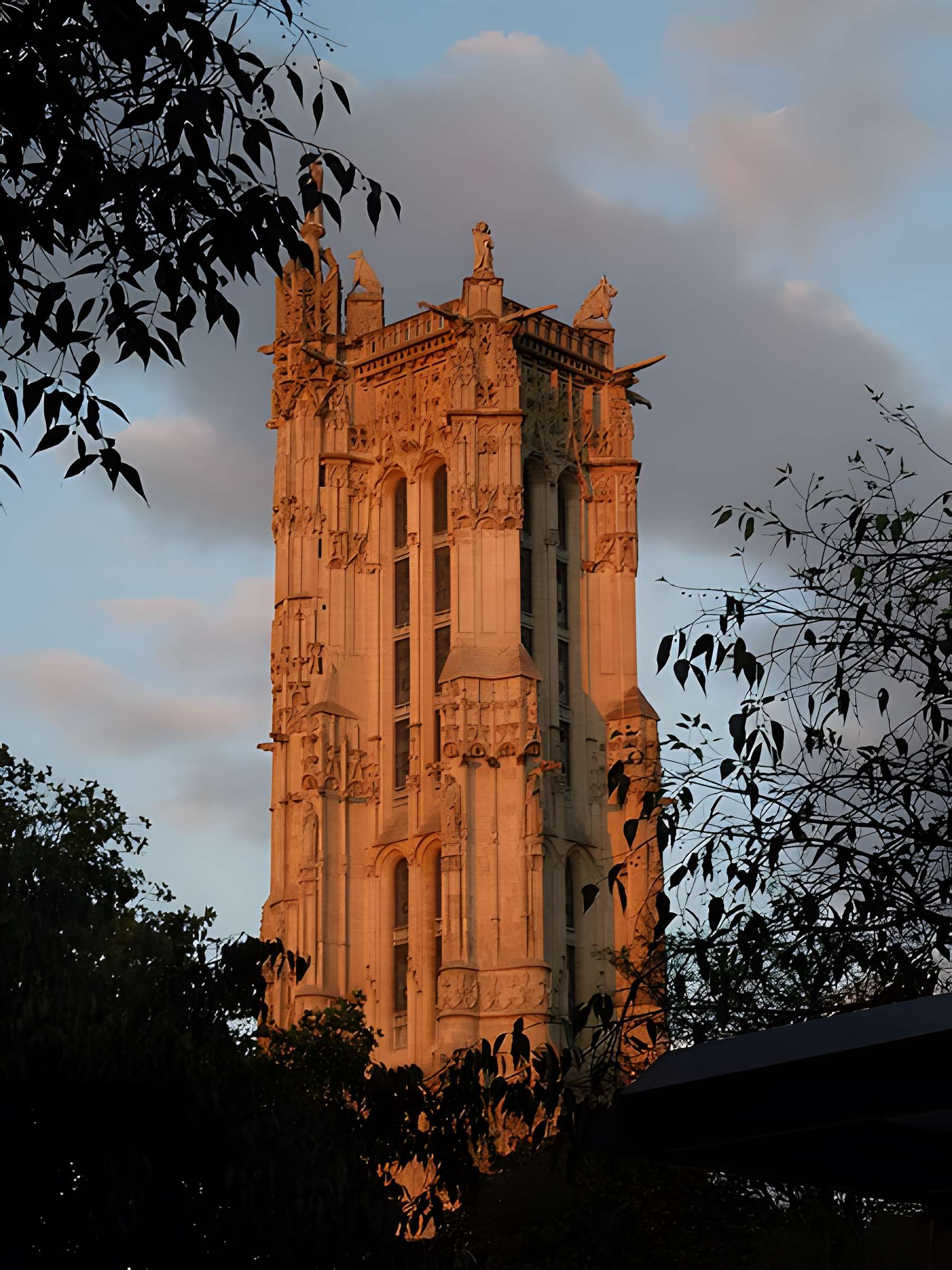 Tour Saint-Jacques de Paris