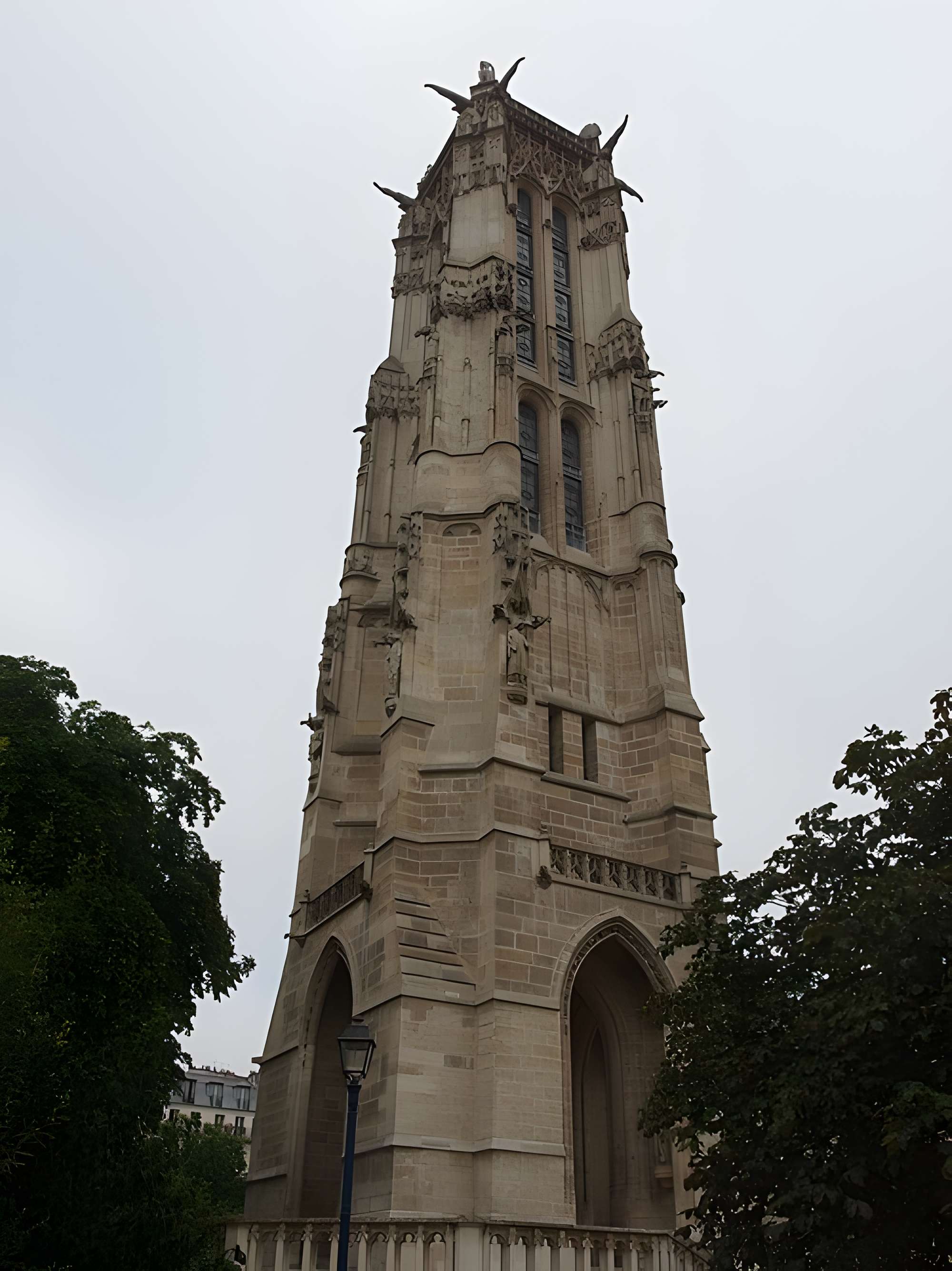 Tour Saint-Jacques de Paris