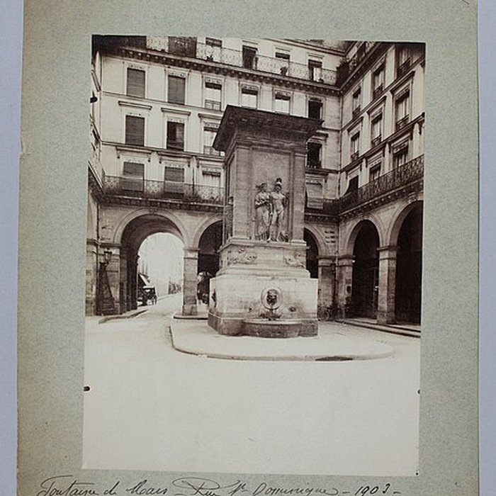 Photo de Église Saint-Pierre-du-Gros-Caillou à Paris