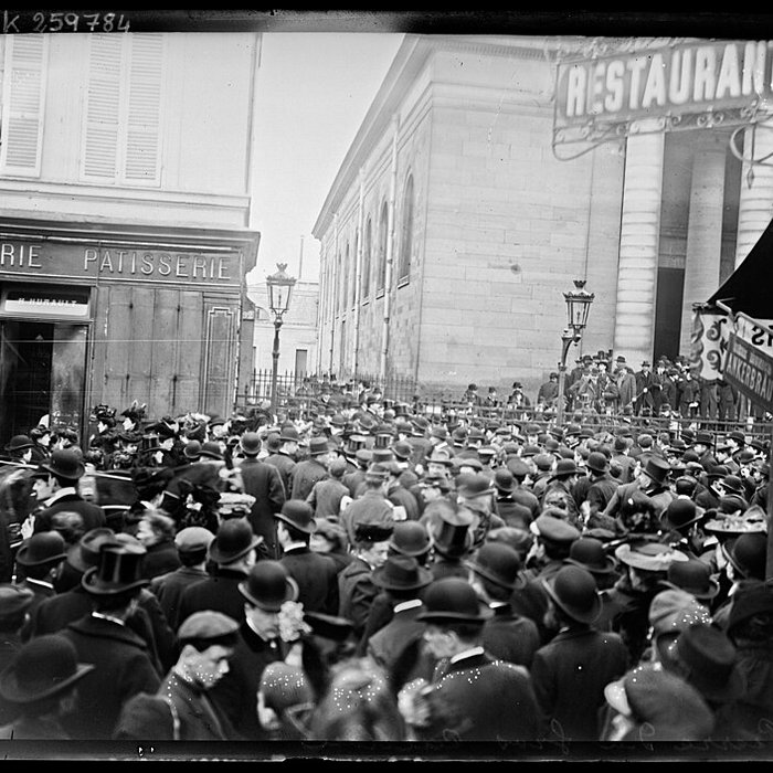 Photo de Église Saint-Pierre-du-Gros-Caillou à Paris
