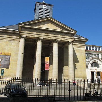 Église Saint-Pierre-du-Gros-Caillou à Paris