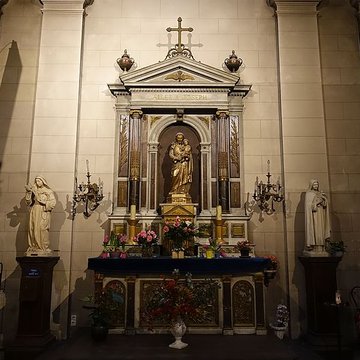 Église Saint-Pierre-du-Gros-Caillou à Paris