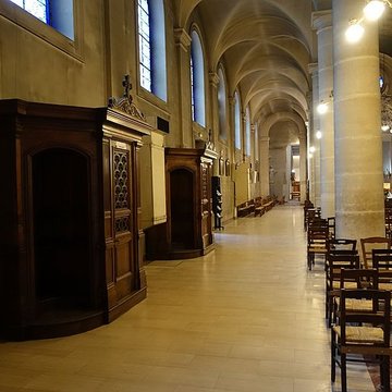 Église Saint-Pierre-du-Gros-Caillou à Paris
