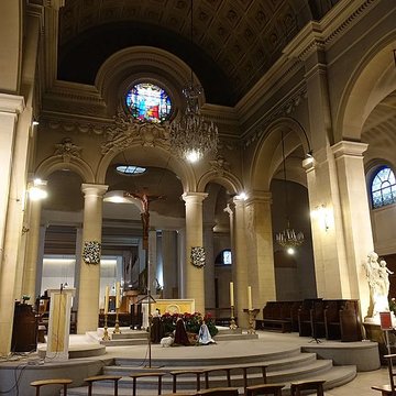 Église Saint-Pierre-du-Gros-Caillou à Paris