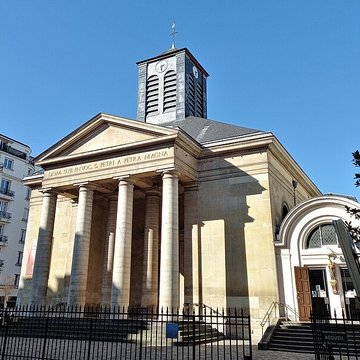 Église Saint-Pierre-du-Gros-Caillou à Paris
