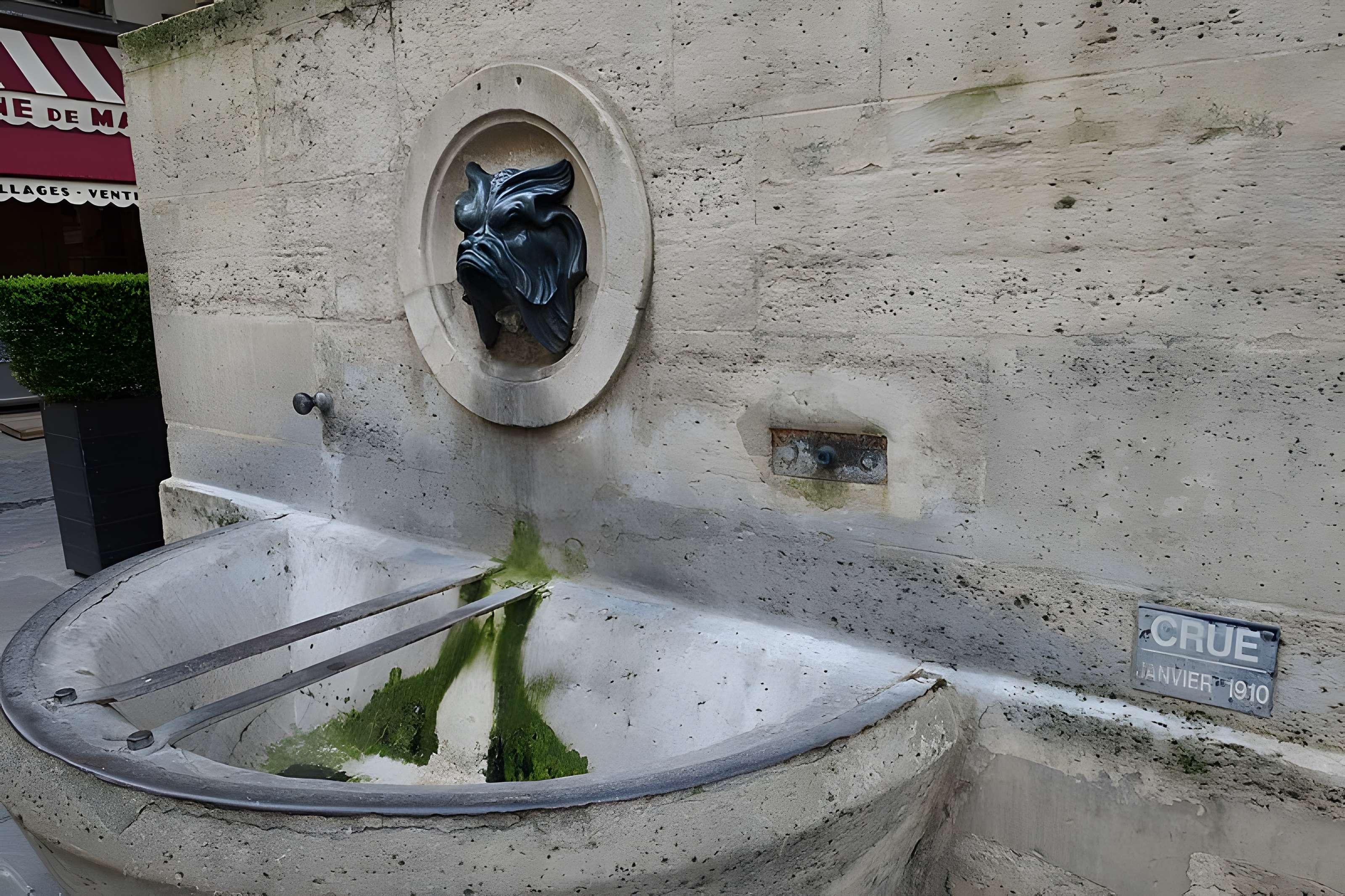 Église Saint-Pierre-du-Gros-Caillou à Paris