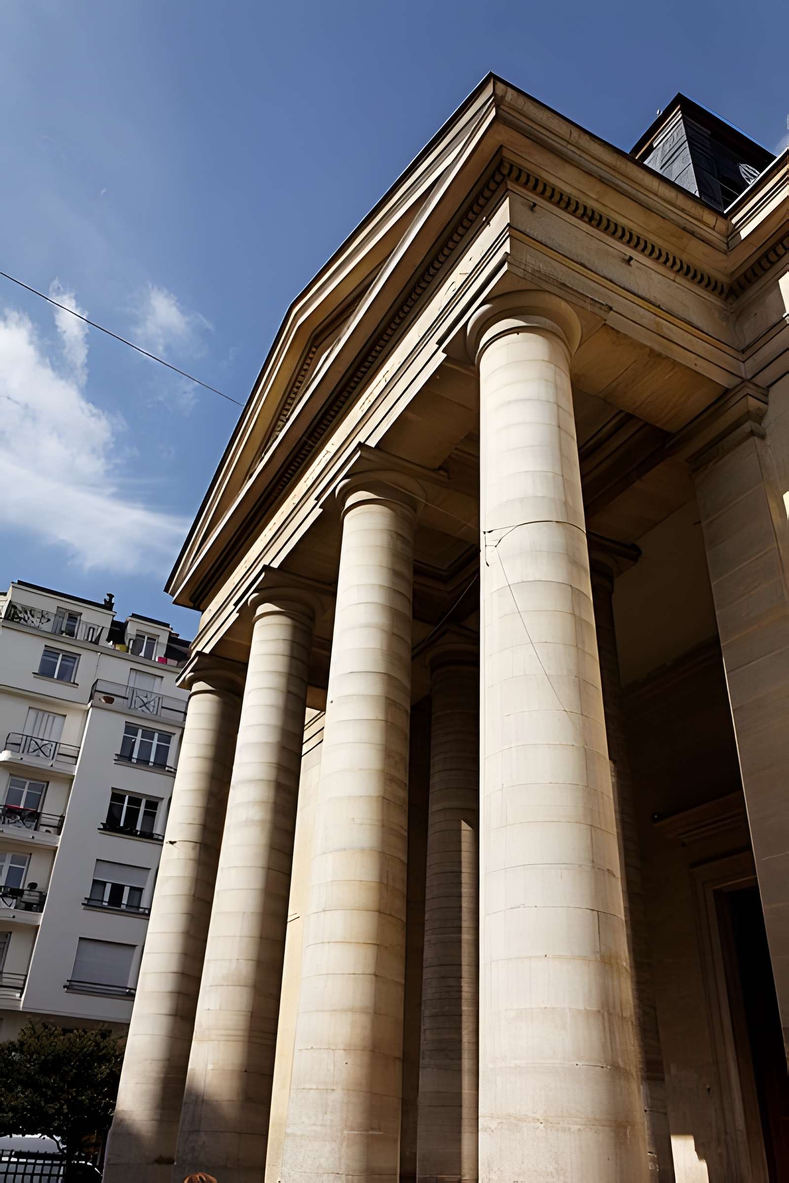 Église Saint-Pierre-du-Gros-Caillou à Paris