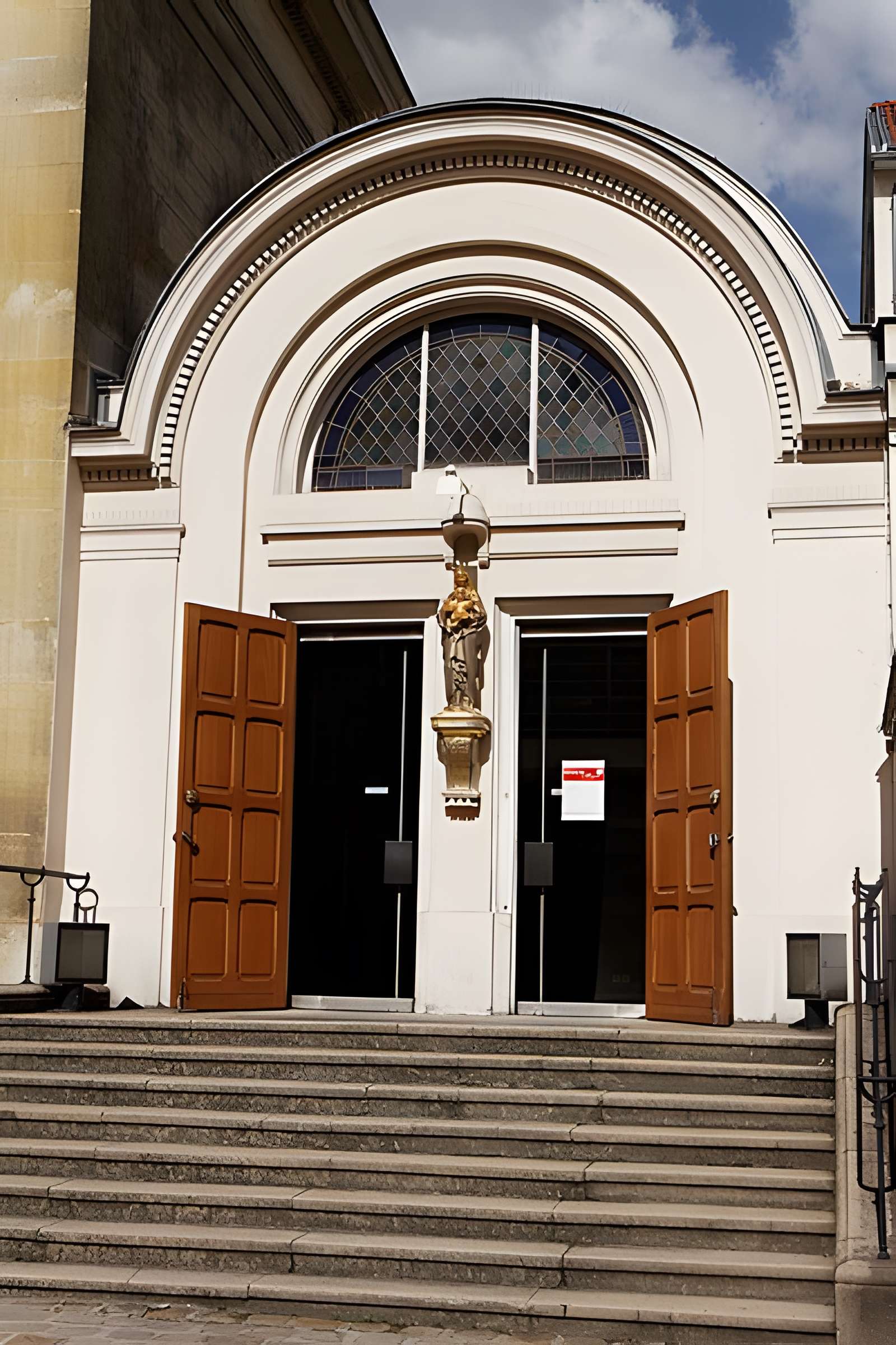 Église Saint-Pierre-du-Gros-Caillou à Paris