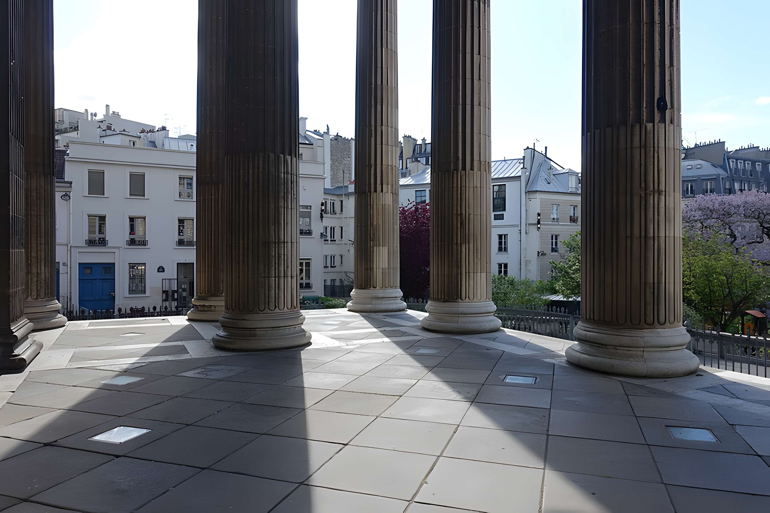 Église Saint-Laurent à Paris