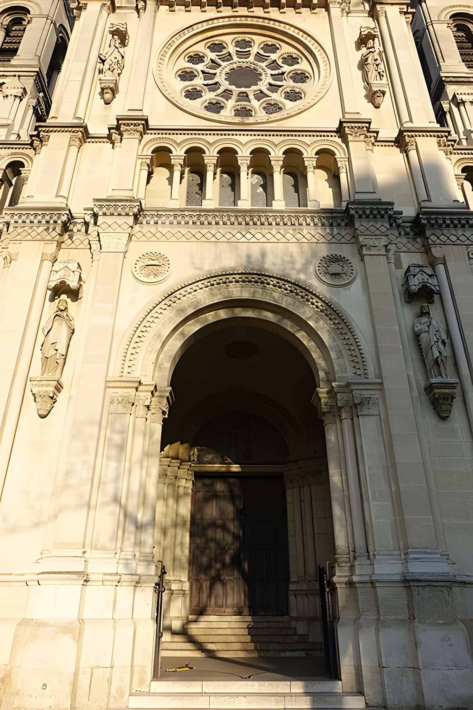 Église Saint-Ambroise de Paris