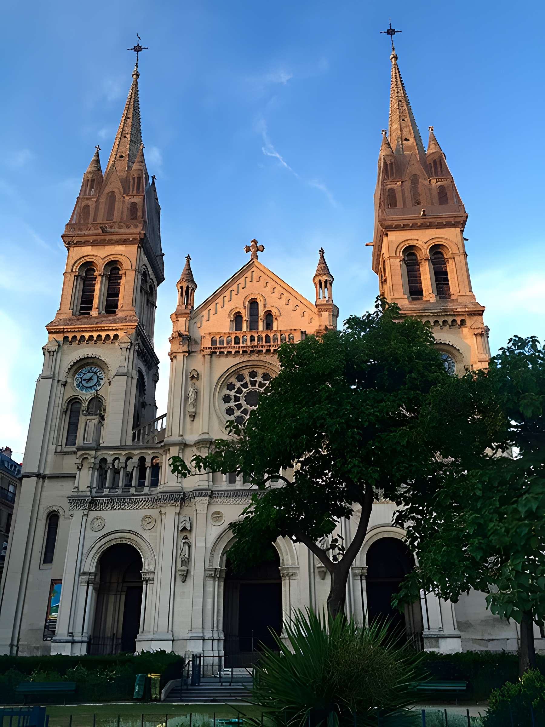 Église Saint-Ambroise de Paris