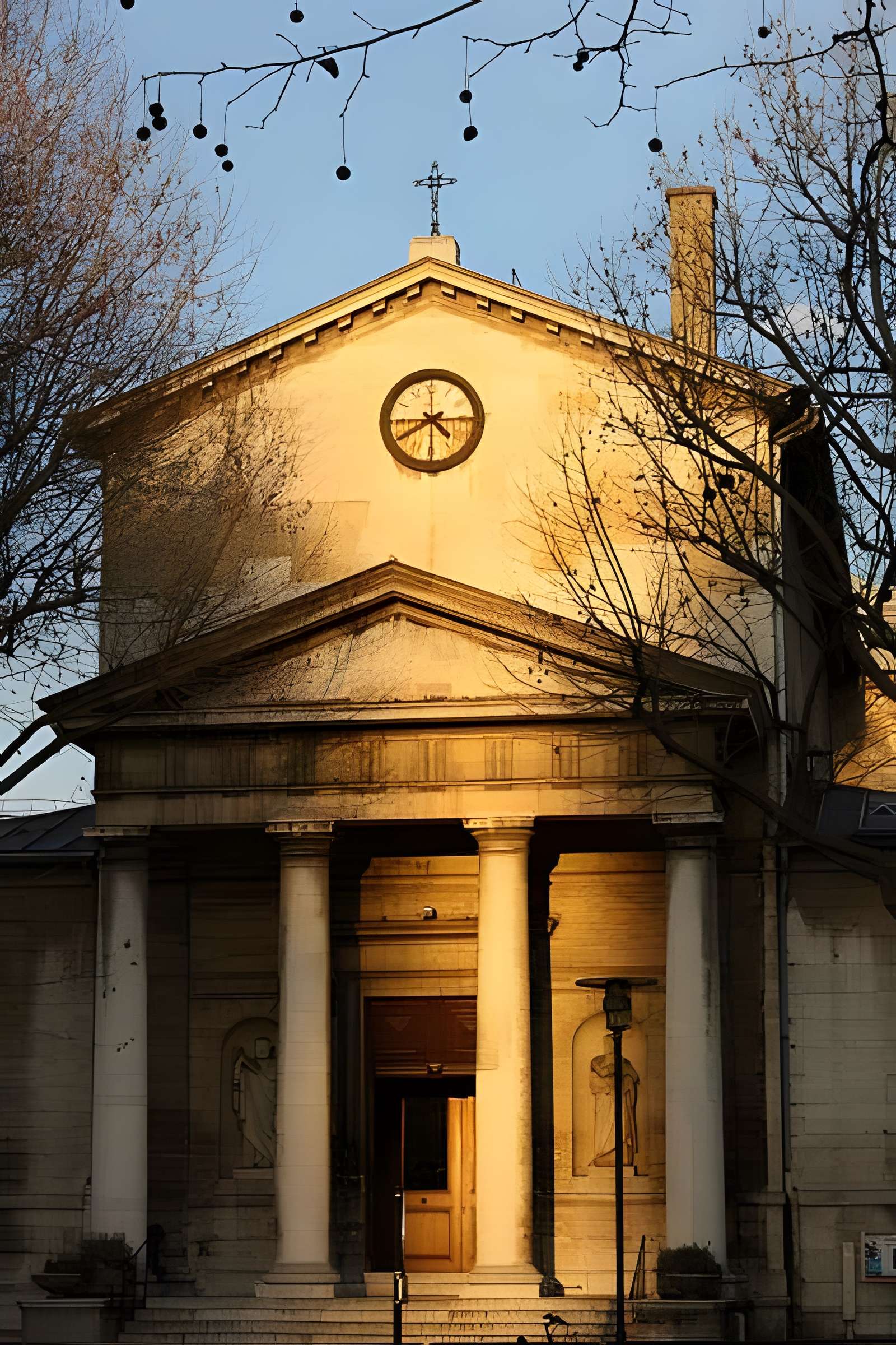 Église Notre-Dame-de-la-Nativité de Bercy à Paris